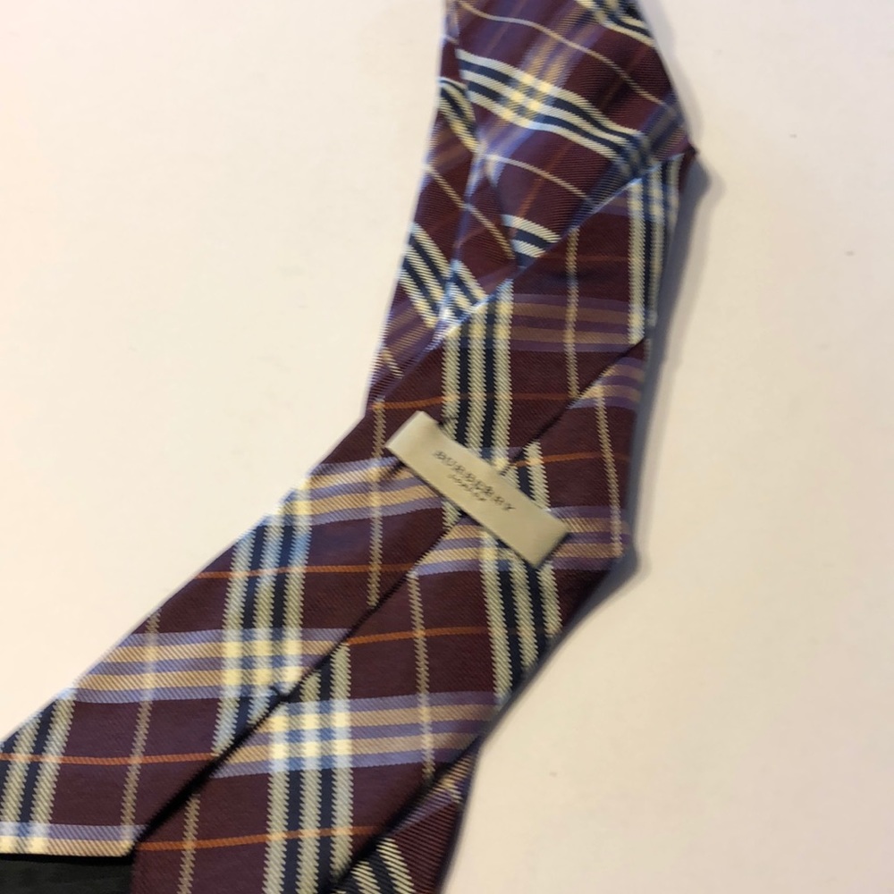Burberry Tie, like brand new!